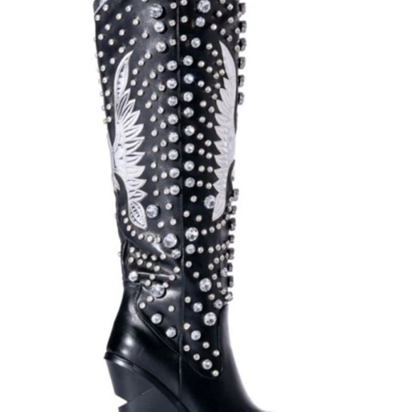 Azalea Wang Shoes - Brand new with tags Chic azalea wang Studded Black and White Heeled Boots